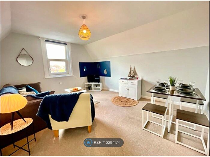 1 Bedroom Maisonette To Rent In Craneswater Avenue, Southsea, PO4