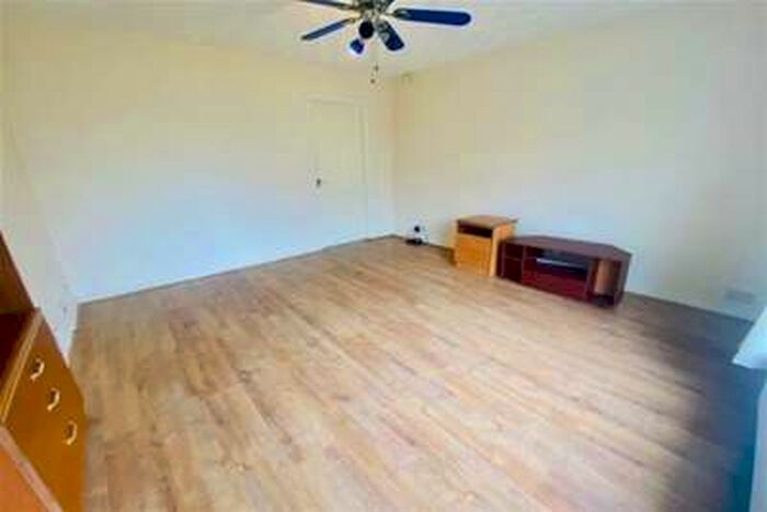 3 Bedroom House To Rent In Elmore Road, Patchway, BS34