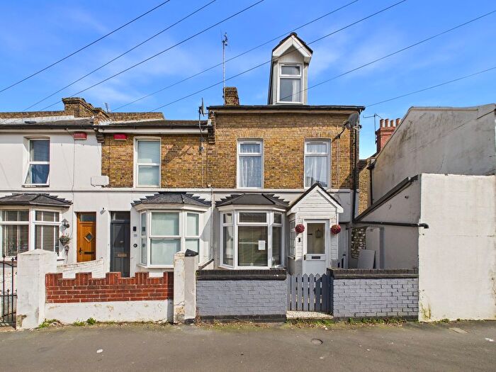 3 Bedroom Terraced House For Sale In Rodney Street, Ramsgate, CT11