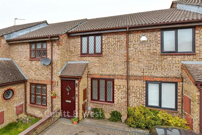 2 Bedroom Terraced House For Sale In Morston Close, Tadworth, Surrey, KT20