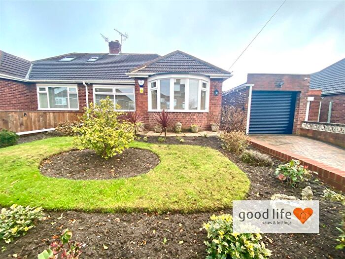 3 Bedroom Semi Detached Bungalow For Sale In Norway Avenue, High Barnes, Sunderland, SR4