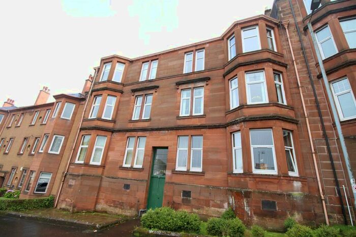 2 Bedroom Flat To Rent In Robertson Street Greenock, PA16