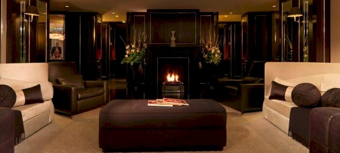 3 Bedroom Flat To Rent In Park Lane, London, W1K