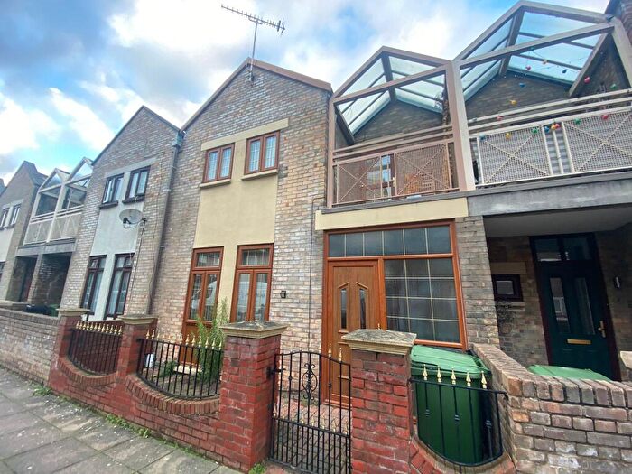 3 Bedroom House To Rent In King William Street, Portsmouth, PO1