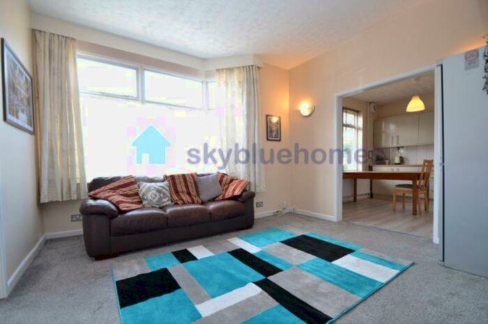 6 Bedroom Town House To Rent In Brookhouse Street, Leicester, LE2