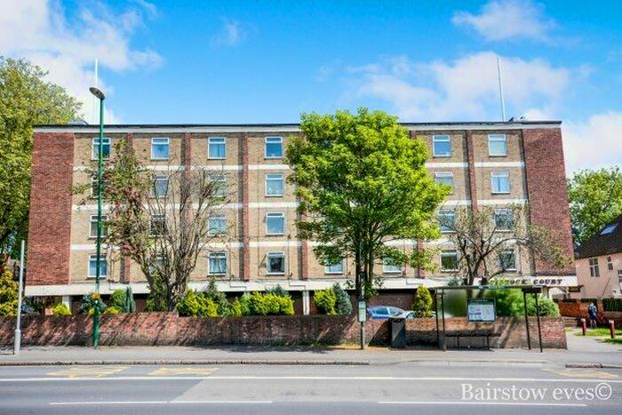 Studio To Rent In Tavistock Court, Nottingham, NG5