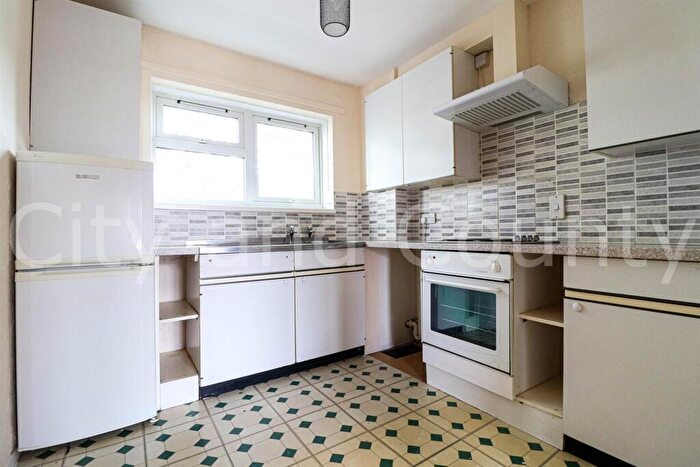 2 Bedroom Flat To Rent In Grove Court Woodston Peterborough, PE2