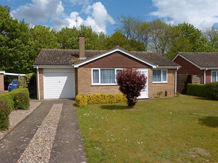 2 Bedroom Detached Bungalow To Rent In Angerstein Close, Weeting, IP27