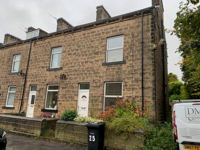4 Bedroom Terraced House To Rent In Elmsley Street, Steeton, BD20