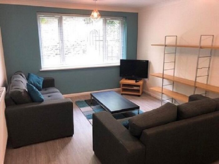 2 Bedroom Apartment To Rent In Tapton House Road, Sheffield, S10