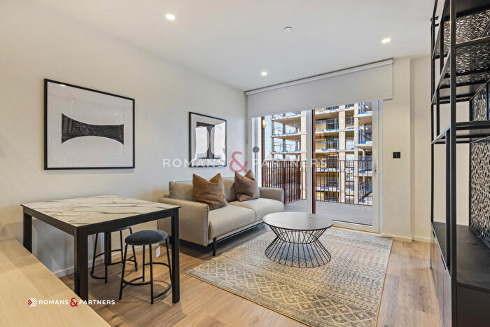 1 Bedroom Apartment To Rent In Iris House, Heron Quay, E14