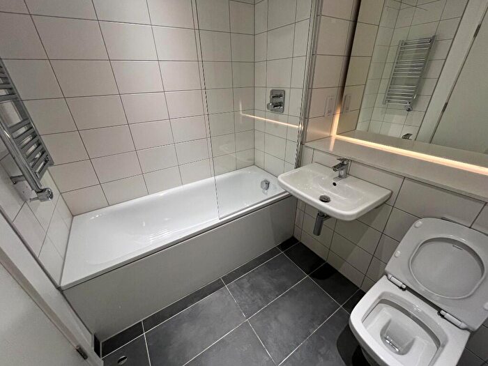 2 Bedroom Apartment To Rent In Block B, Hulme Street, Salford, M5