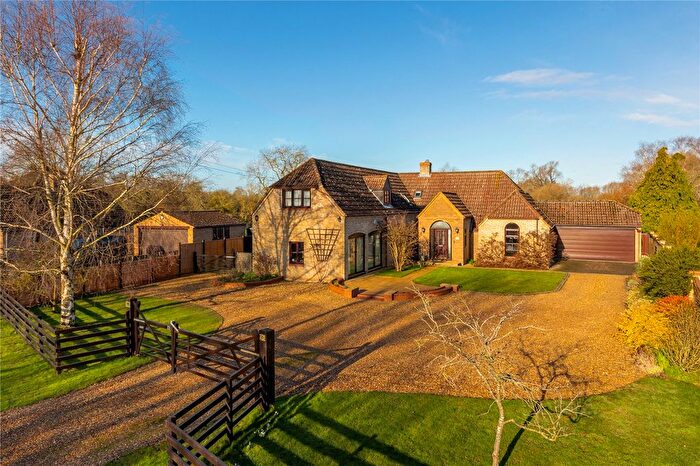 5 Bedroom Detached House For Sale In Meldreth Road, Shepreth, Royston, Cambridgeshire, SG8