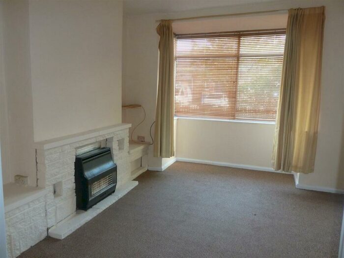 2 Bedroom Terraced House To Rent In Florence Avenue, HU5