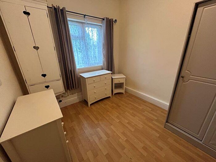 1 Bedroom Flat To Rent In Watt Close, Bromsgrove, B61