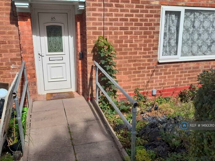 3 Bedroom Terraced House To Rent In Weoley Castle Road, Birmingham, B29