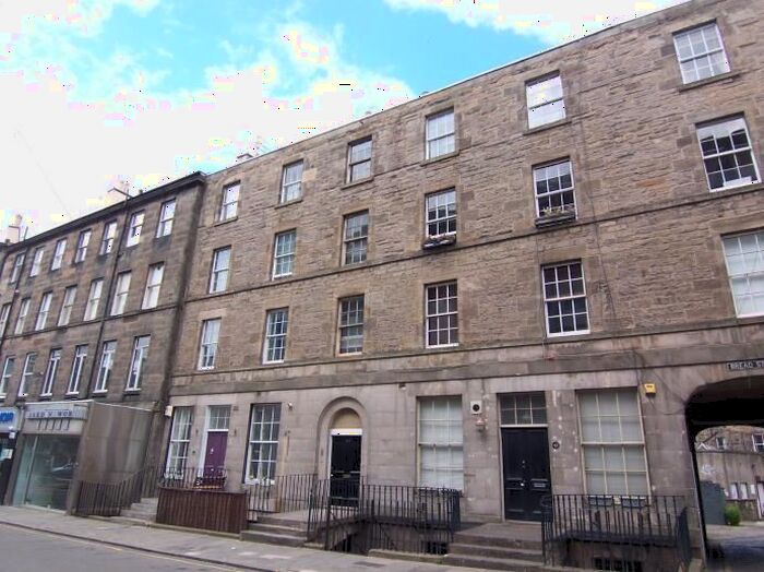 1 Bedroom Flat To Rent In East Fountainbridge, Edinburgh, EH3