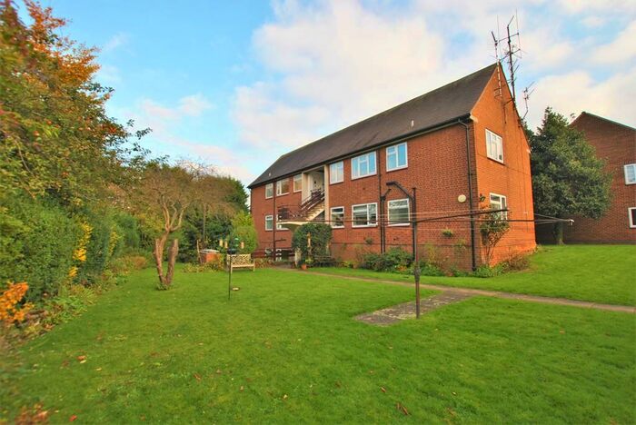 2 Bedroom Flat To Rent In Leverton Court, West Bridgford, NG2