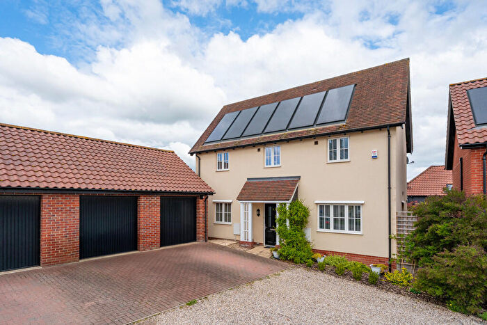 5 Bedroom Detached House For Sale In Pask Way, Clare, Suffolk, CO10