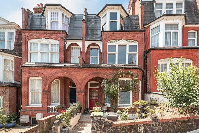 5 Bedroom Terraced House To Rent In Hillfield Park, London, N10