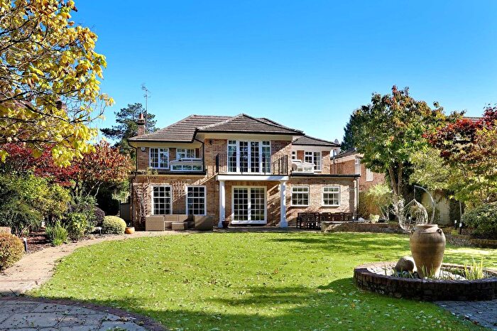5 Bedroom Detached House For Sale In Burgess Wood Road South, Beaconsfield, Buckinghamshire, HP9