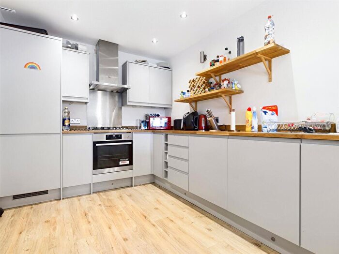 4 Bedroom Terraced House To Rent In Springfield Mews, Brighton, BN1