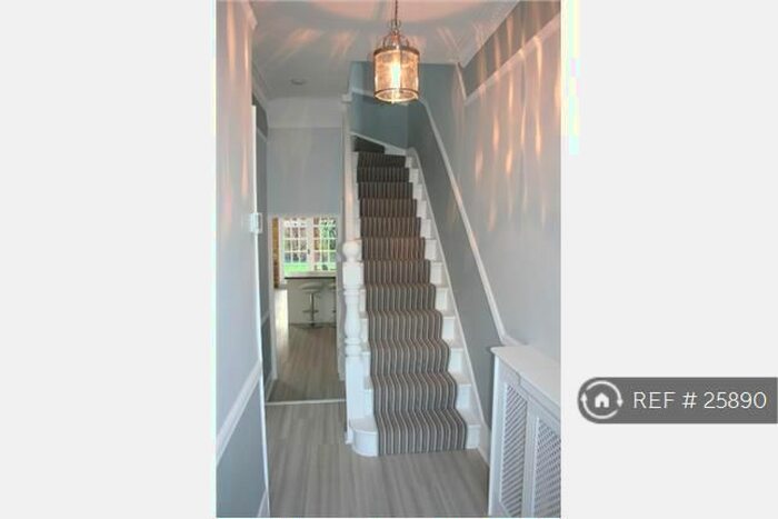 3 Bedroom Terraced House To Rent In Penwortham Rd, London, SW16