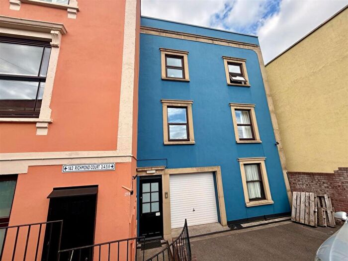 1 Bedroom Flat To Rent In Richmond Street, Richmond Court, BS3