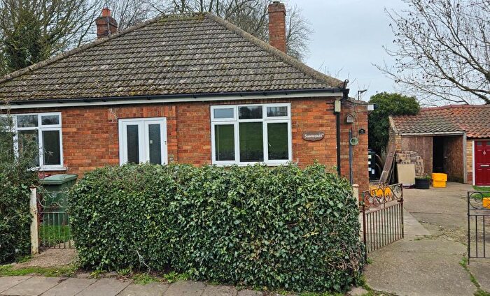 2 Bedroom Bungalow For Sale In Church Lane Haxey, Doncaster, North Lincolnshire, DN9