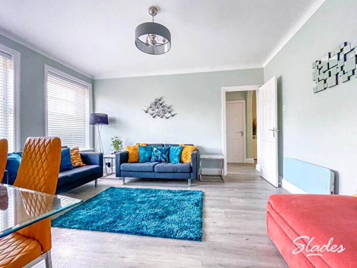 3 Bedroom Apartment To Rent In Carbery Lane, Southbourne, Dorset, BH6