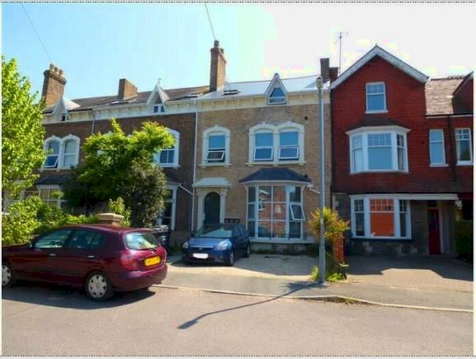 1 Bedroom Flat To Rent In Kilkenny Avenue, Taunton, TA2