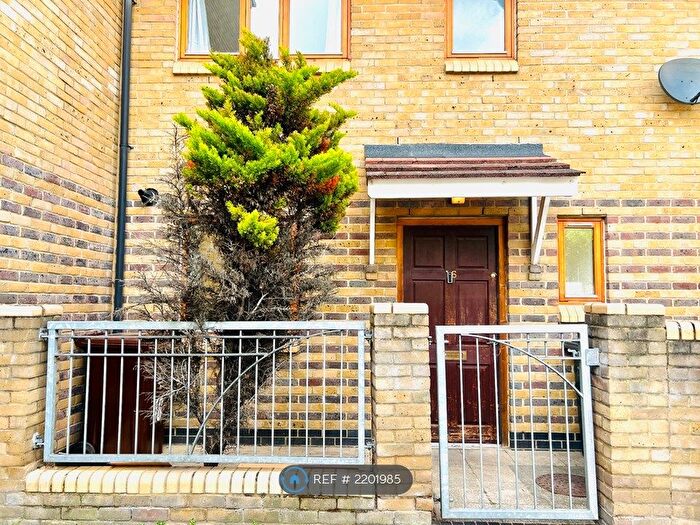 4 Bedroom Terraced House To Rent In Alpine Road, Leyton, E10
