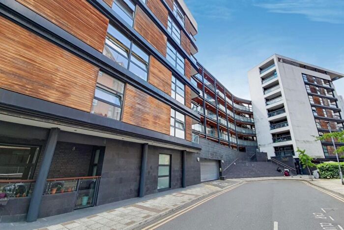 3 Bedroom Apartment To Rent In Hallings Wharf Studios, Stratford, E15