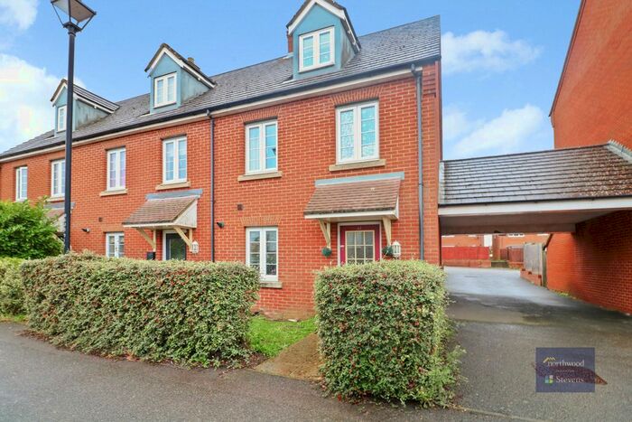 3 Bedroom Detached House To Rent In Swaffer Way, Singleton, Ashford, TN23