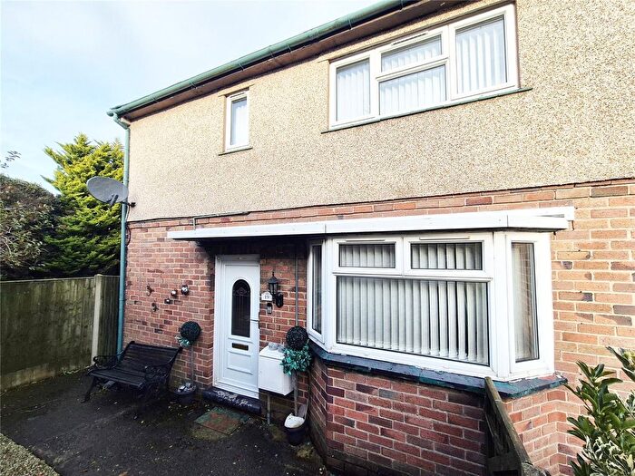3 Bedroom Semi-Detached House For Sale In Maes Glan, Rhosllanerchrugog, Wrexham, LL14