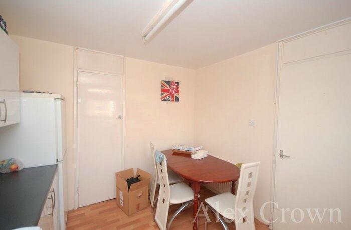 3 Bedroom Flat To Rent In Bavaria Road, London, N19