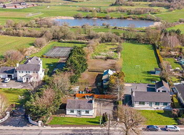 4 Bedroom Detached House For Sale In Comber Road, Belfast, BT16