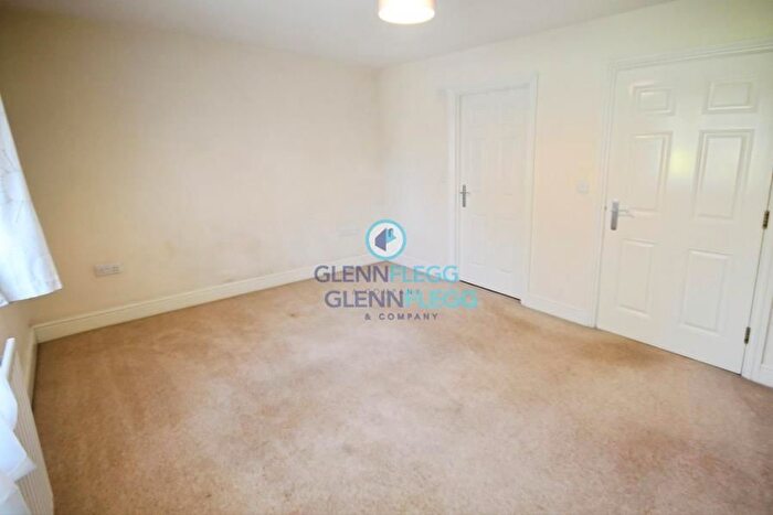 1 Bedroom Flat To Rent In Langley, Slough, Berkshire, SL3