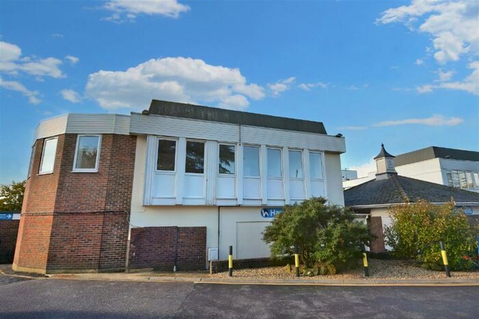 3 Bedroom Flat To Rent In Old Mill Square, Storrington, Pulborough, West Sussex, RH20