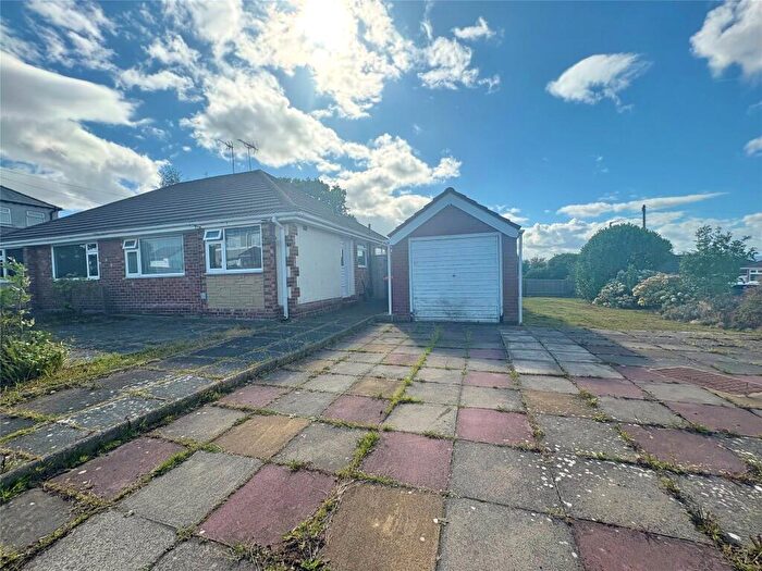 2 Bedroom Bungalow For Sale In Bendee Avenue, Little Neston, Neston, Cheshire, CH64