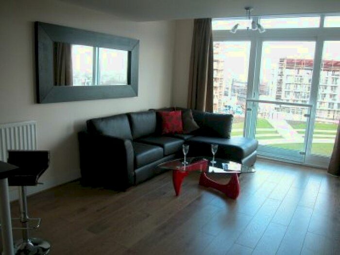2 Bedroom Apartment To Rent In Longleat Avenue, Birmingham, B15