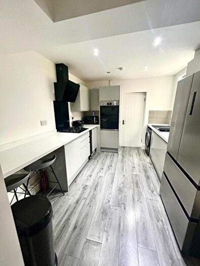 5 Bedroom Terraced House To Rent In Leopold Road, Liverpool - Students /, L7