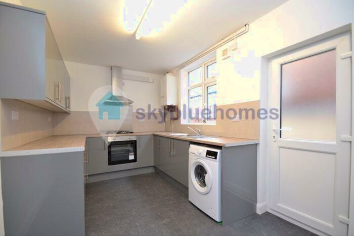 3 Bedroom Terraced House To Rent In Paton Street, Leicester, LE3