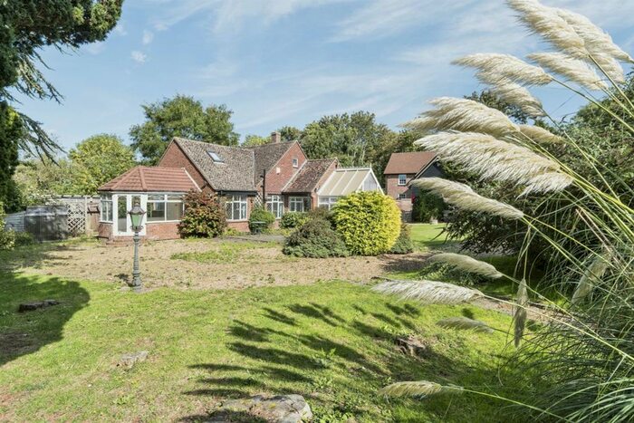 3 Bedroom Bungalow For Sale In Pudding Lane, Barley, Royston, SG8