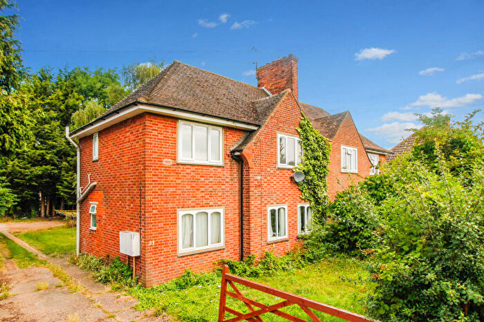 1 Bedroom Apartment To Rent In Elm Green, Aylesbury, Buckinghamshire, HP21