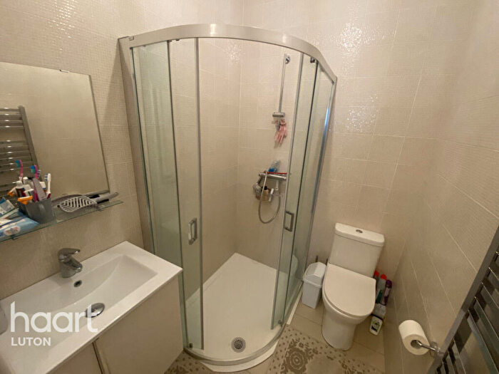 1 Bedroom Flat To Rent In London Road, Luton, LU1