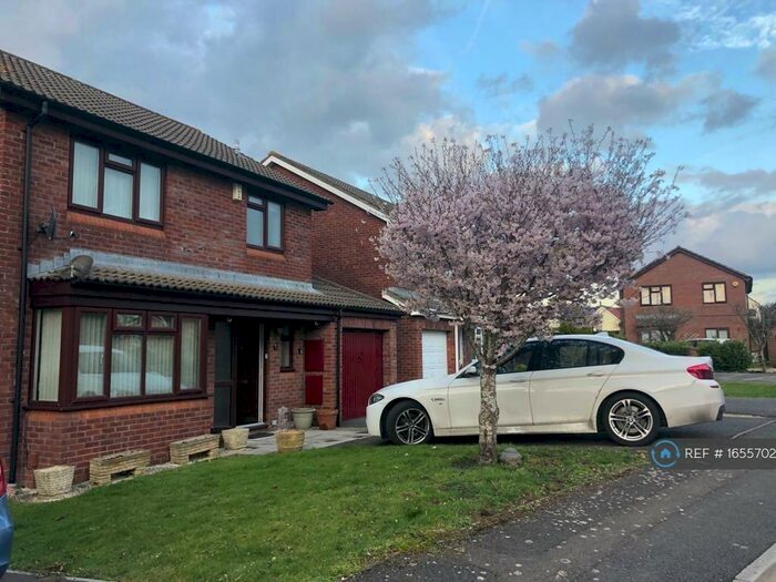 3 Bedroom Detached House To Rent In Travers Walk, Bristol, BS34