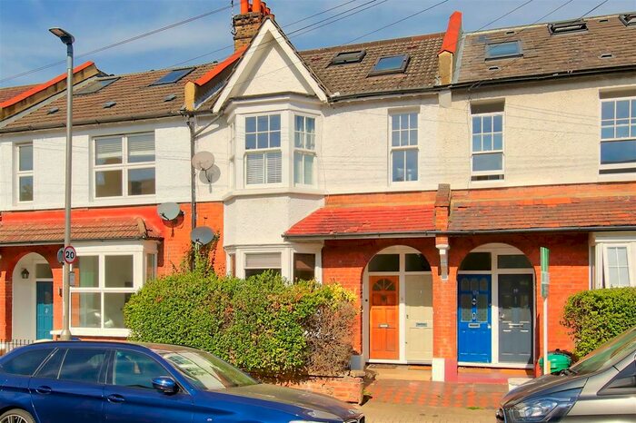 1 Bedroom Maisonette To Rent In Isis Street, London, SW18