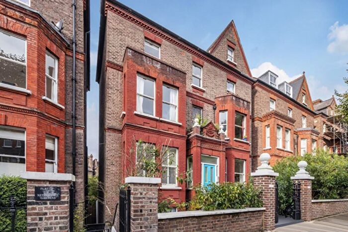 1 Bedroom Flat To Rent In Netherhall Gardens, Hampstead, London, NW3