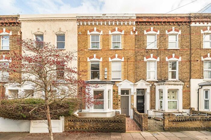 2 Bedroom Flat To Rent In Concanon Road, Brixton, SW2